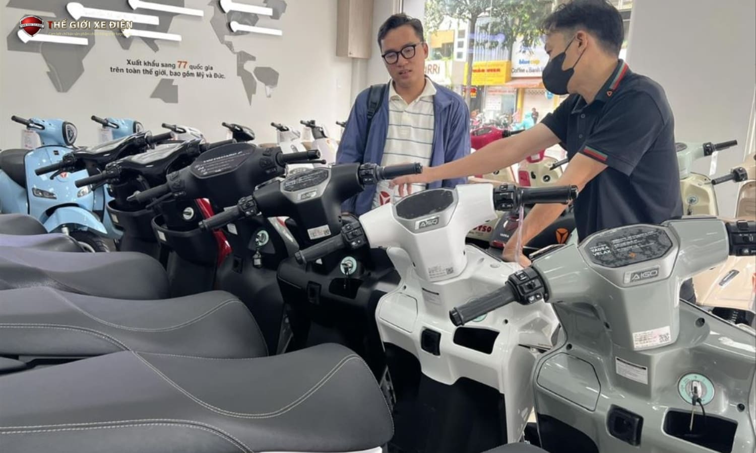 Người trẻ và lựa chọn xe đạp điện: Thời trang, tiện lợi, kinh t