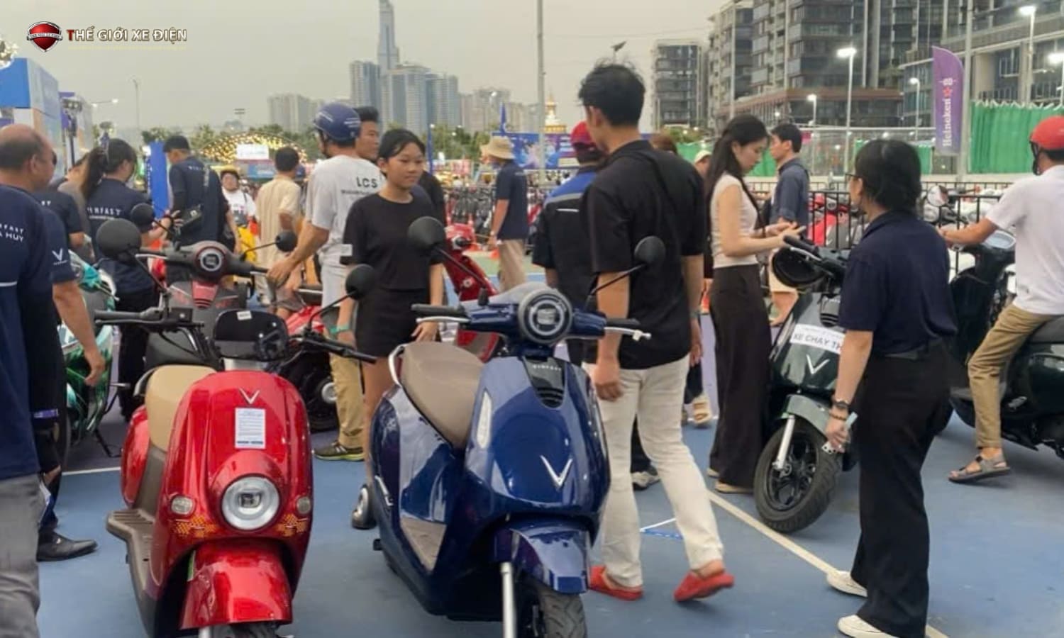 Người trẻ và lựa chọn xe đạp điện: Thời trang, tiện lợi, kinh t