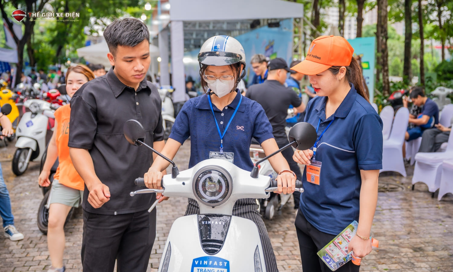Người trẻ và lựa chọn xe đạp điện: Thời trang, tiện lợi, kinh t