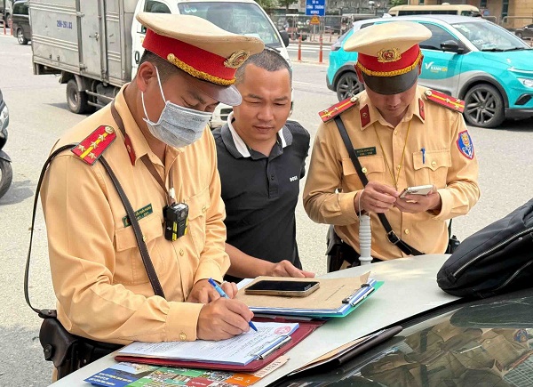 Đề xuất lao động công ích cho người vi phạm giao thông: Giải pháp nâng cao ý thức và trật tự xã hội